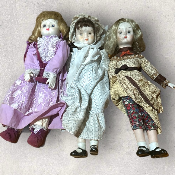 3 Retro 70s Walda Porcelain Dolls - Picture 1 of 1